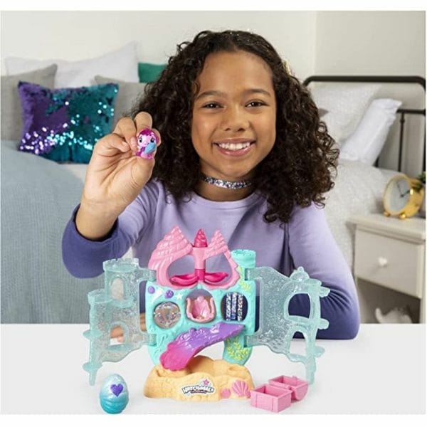 hatchimals colleggtibles, coral castle fold open playset with exclusive mermal character 2