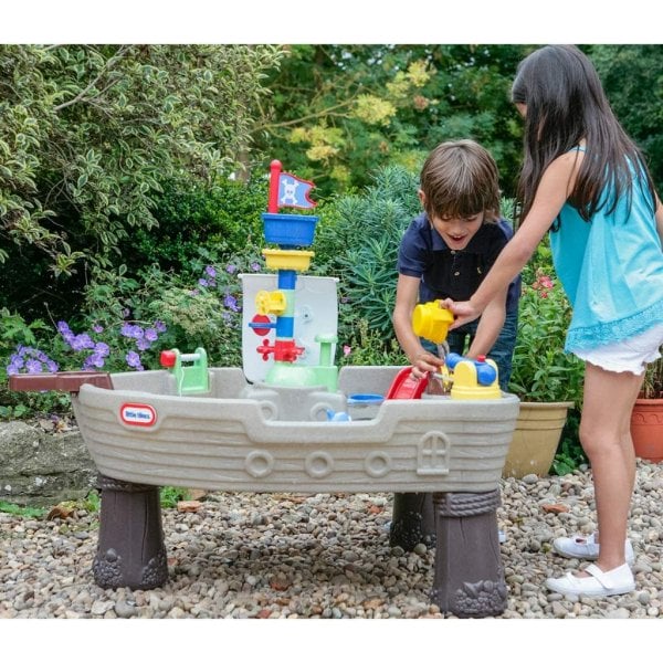 little tikes anchors away pirate ship1