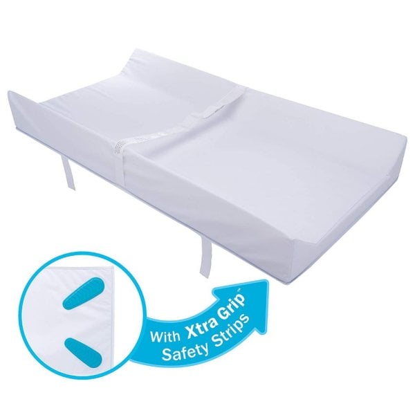 munchkin® secure grip™ waterproof diaper changing pad1